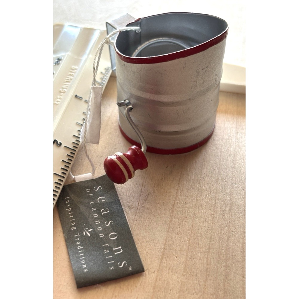 Vtg Midwest Cannon Falls Christmas Ornament Mini Working Flour Sifter Tags
